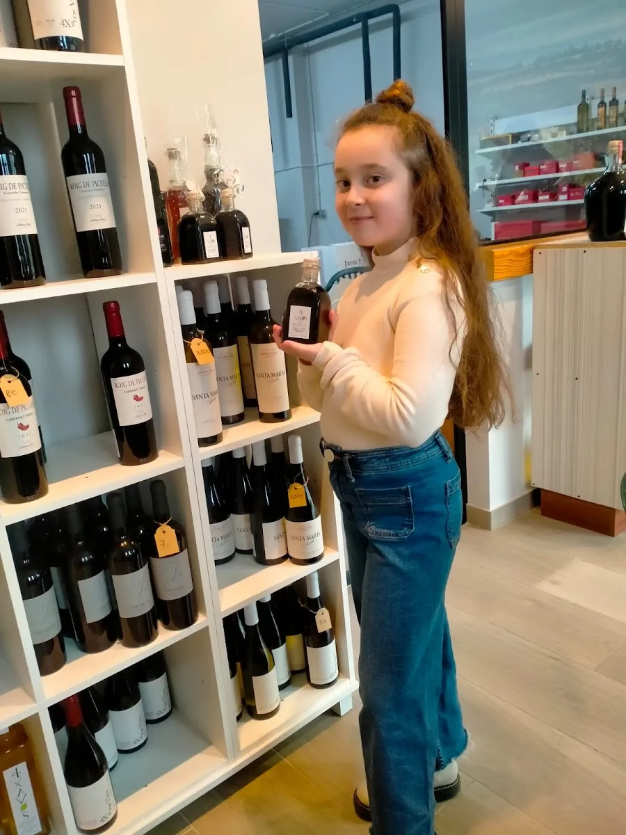 Bodegas Alonso Sanz, bodega de vermut en Aielo de Malferit